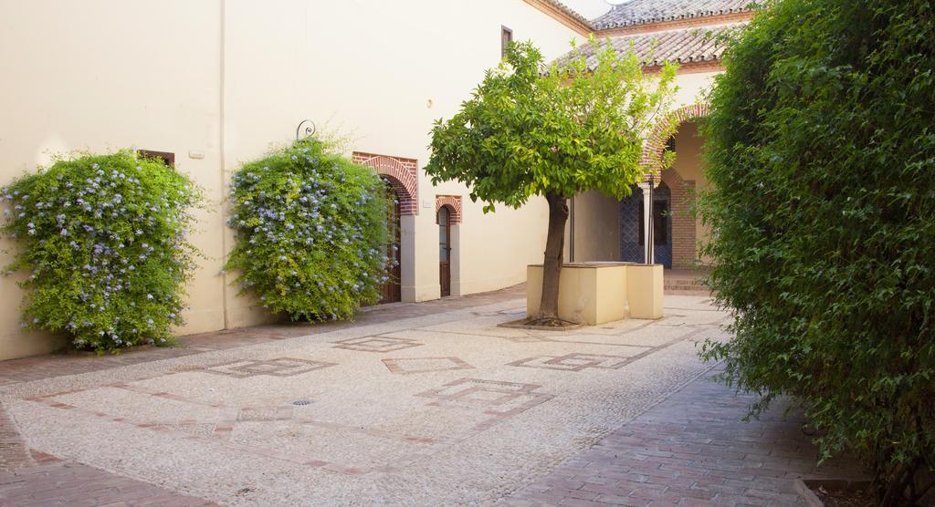 Hospederia Convento De Santa Clara Hotell Palma del Río Exteriör bild