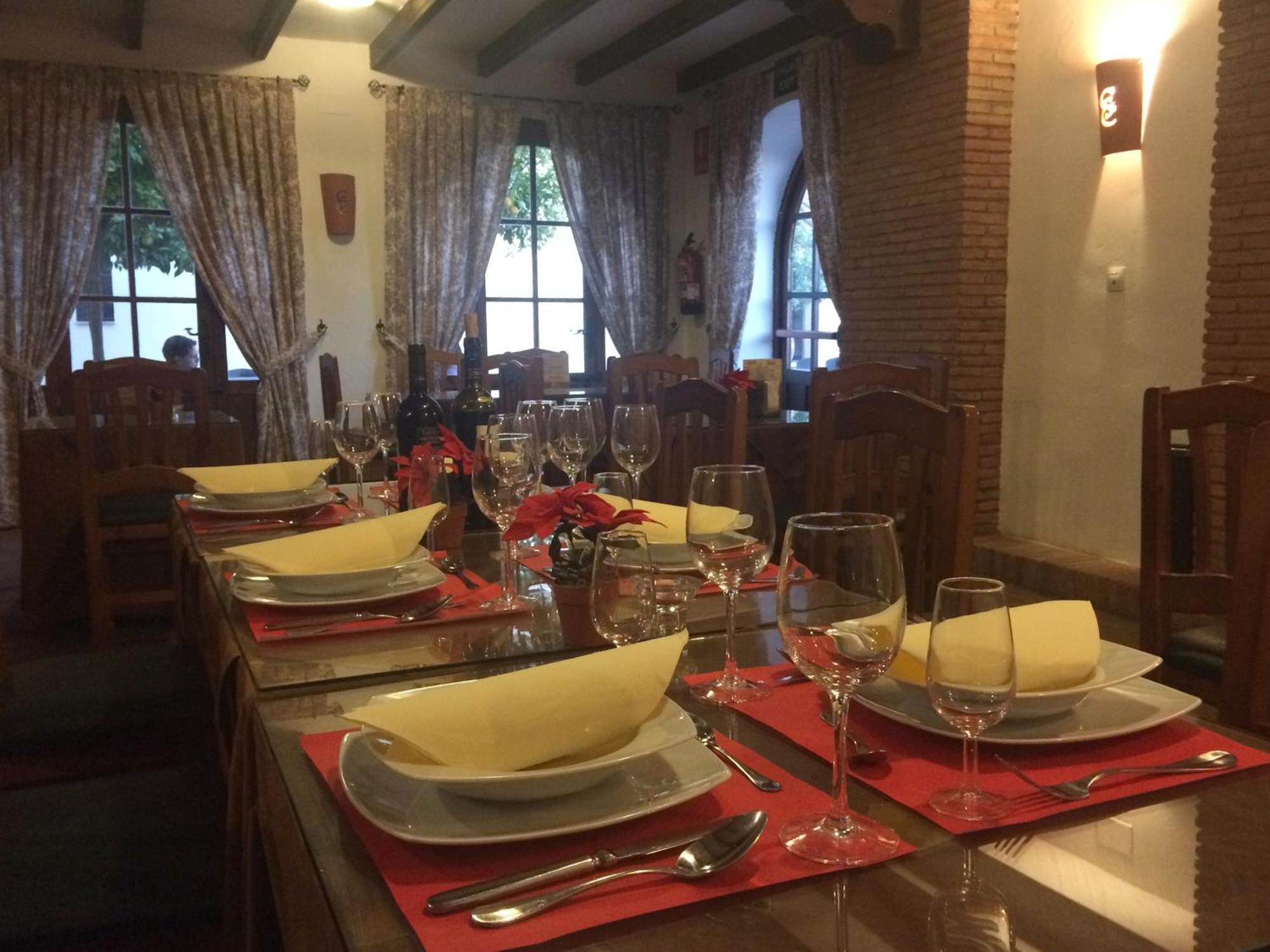 Hospederia Convento De Santa Clara Hotell Palma del Río Exteriör bild