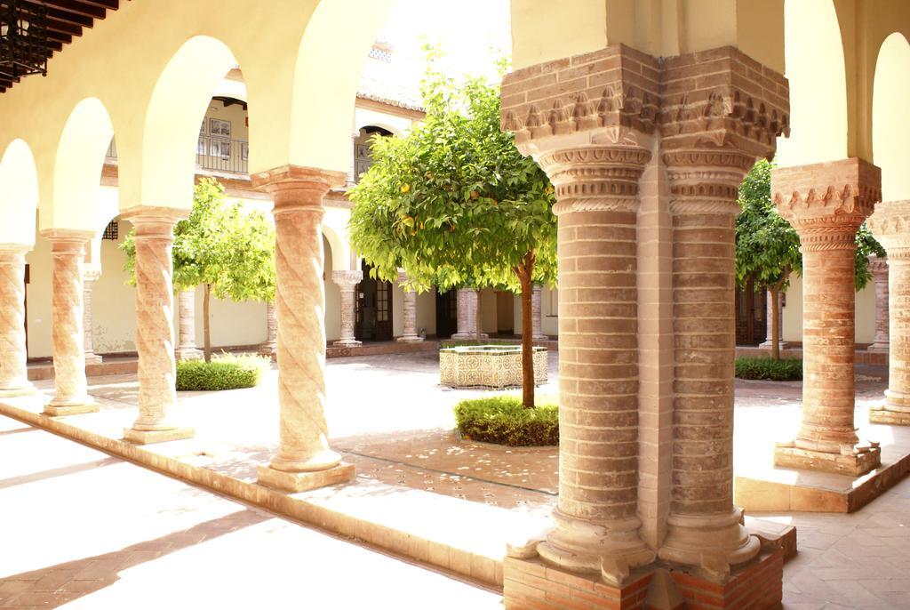Hospederia Convento De Santa Clara Hotell Palma del Río Exteriör bild
