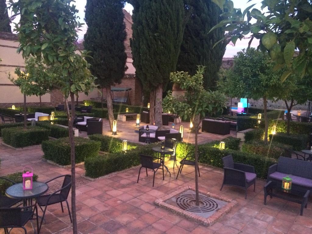 Hospederia Convento De Santa Clara Hotell Palma del Río Exteriör bild