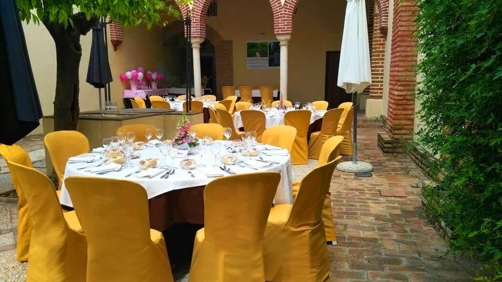 Hospederia Convento De Santa Clara Hotell Palma del Río Exteriör bild