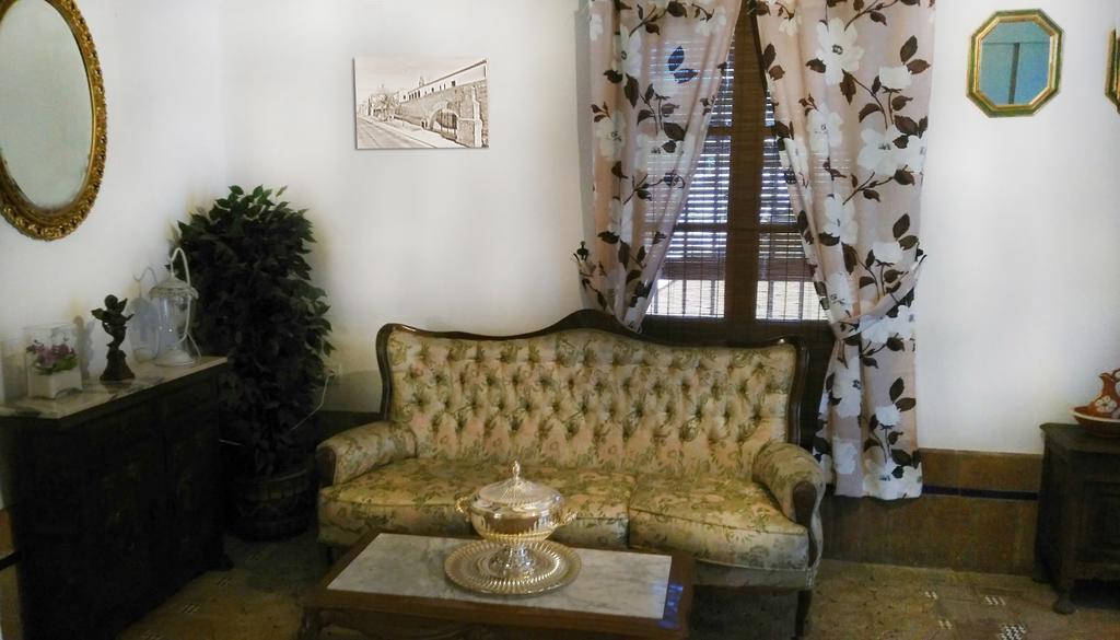 Hospederia Convento De Santa Clara Hotell Palma del Río Exteriör bild