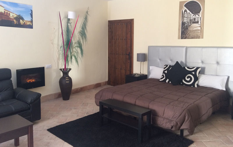 Hospederia Convento De Santa Clara Hotell Palma del Río Exteriör bild